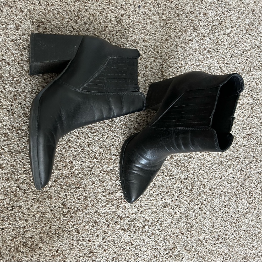 Marc Fisher Booties - Picture 4 of 6